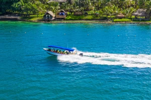 como llegar al hotel isla mucura