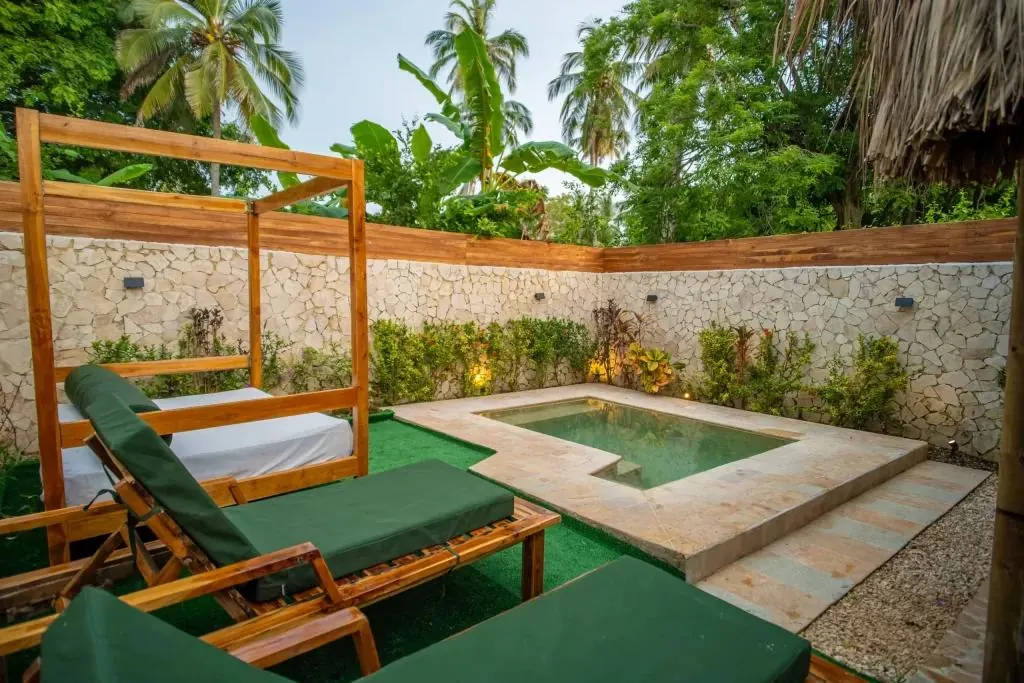 Villa Pool on Isla Múcura