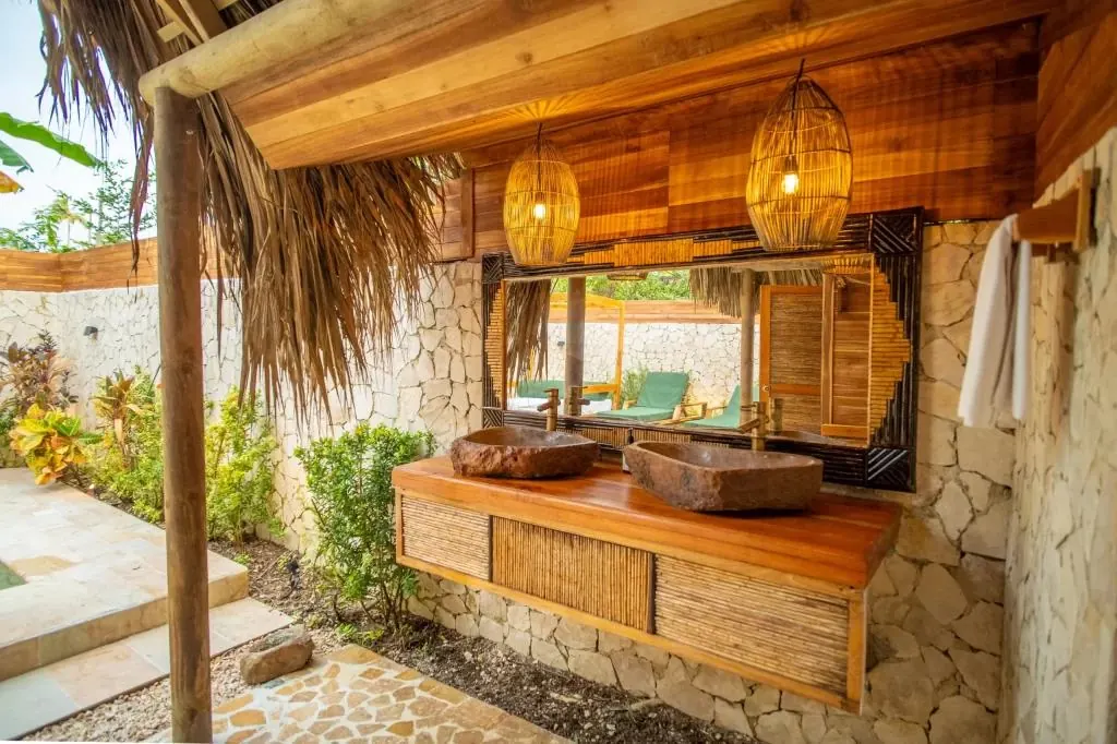 Villa Pool on Isla Múcura